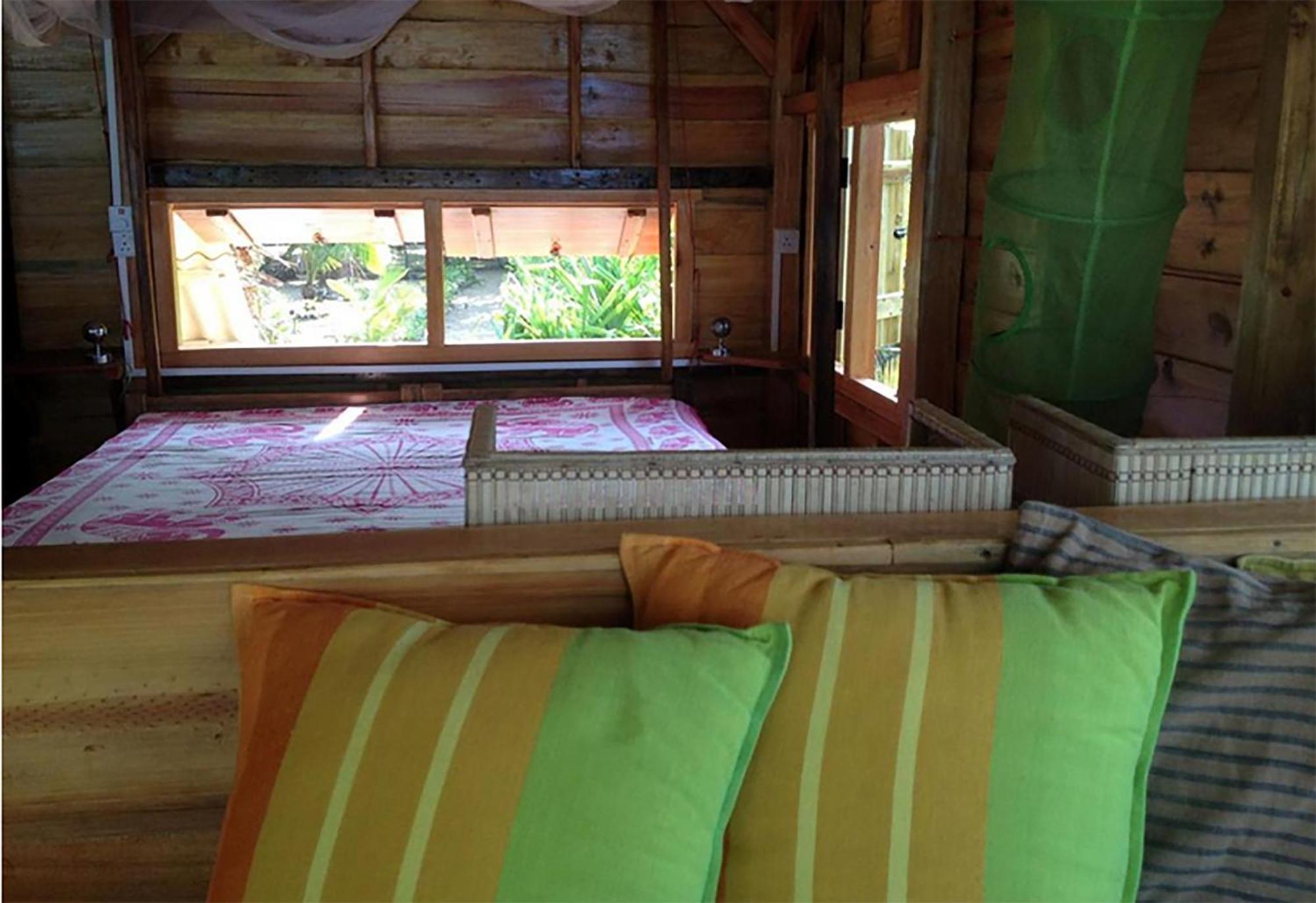 Breezy Beach Cabanas อารูกัมเบย์ ภายนอก รูปภาพ