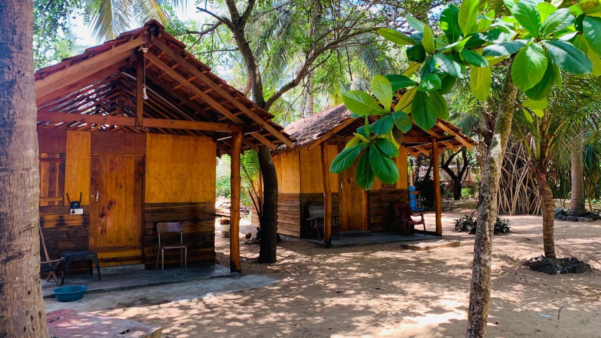 Breezy Beach Cabanas อารูกัมเบย์ ภายนอก รูปภาพ